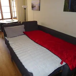 Apartment 1 Bedroom Flat In Historic Cooperage Leith, Edinburgh