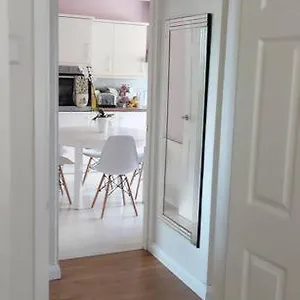 https://bellevue-bungalow.belfasthotelsireland.com