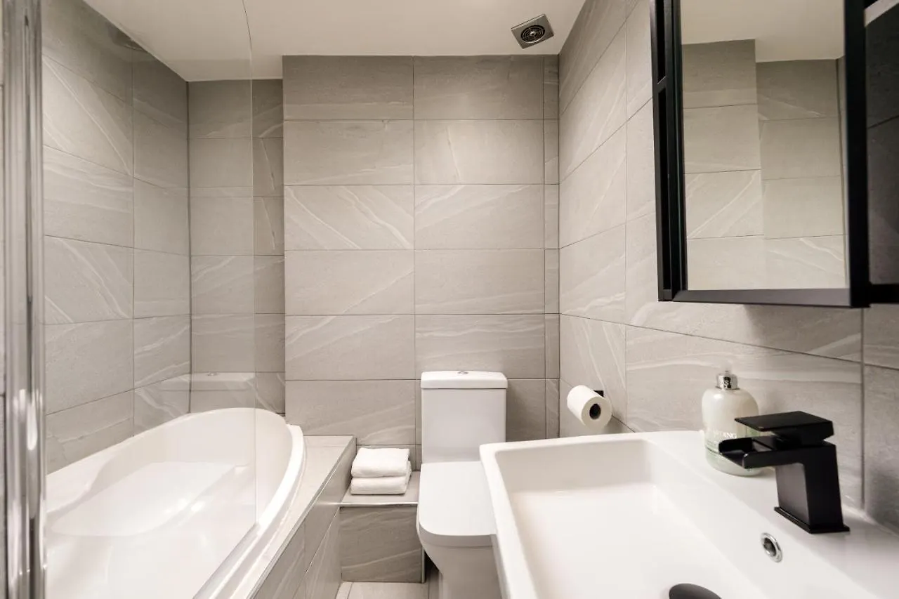 Spacious 2Br Leith Apartment Edinburgh